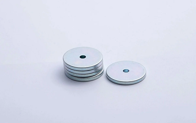Sintered NdFeB: Stable Magnetism, Excellent Performance